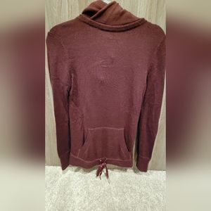 Lululemon Pullover Hood Sweater Burgundy Color Size 2